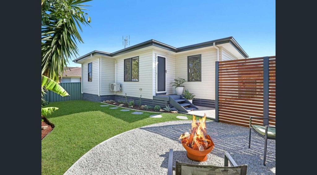 49a Antrim Ave, Warilla, NSW 2528