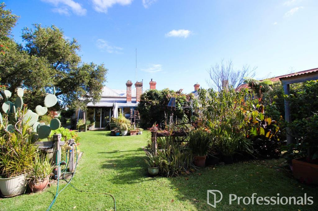 129 Commercial Rd, Yarram, VIC 3971