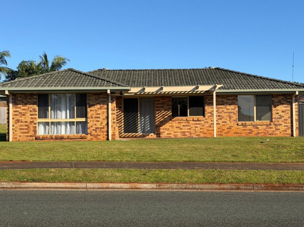 9 Smiths Lane, Wollongbar, NSW 2477
