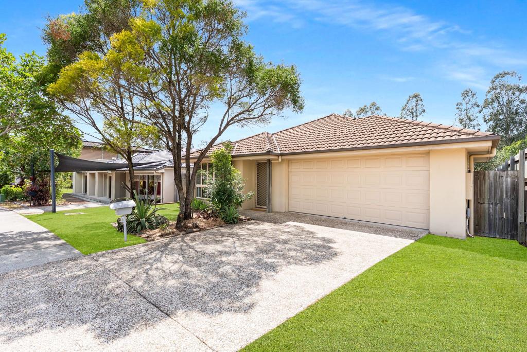 32 Valentine Cct, Augustine Heights, QLD 4300