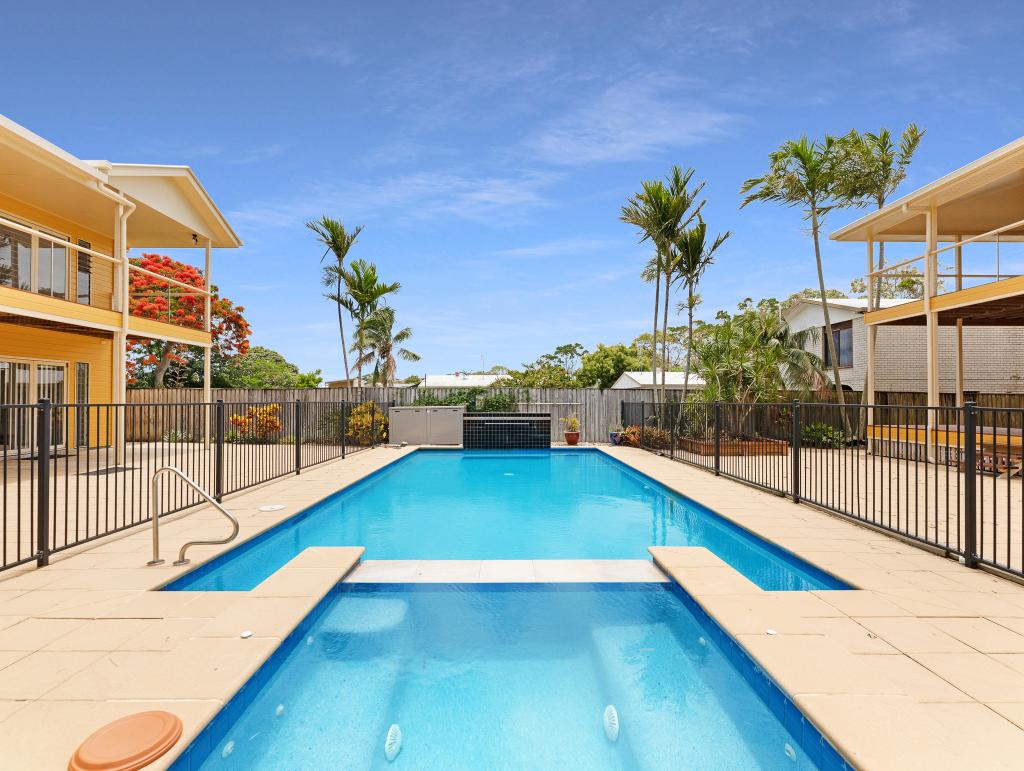 506 Esplanade, Urangan, QLD 4655
