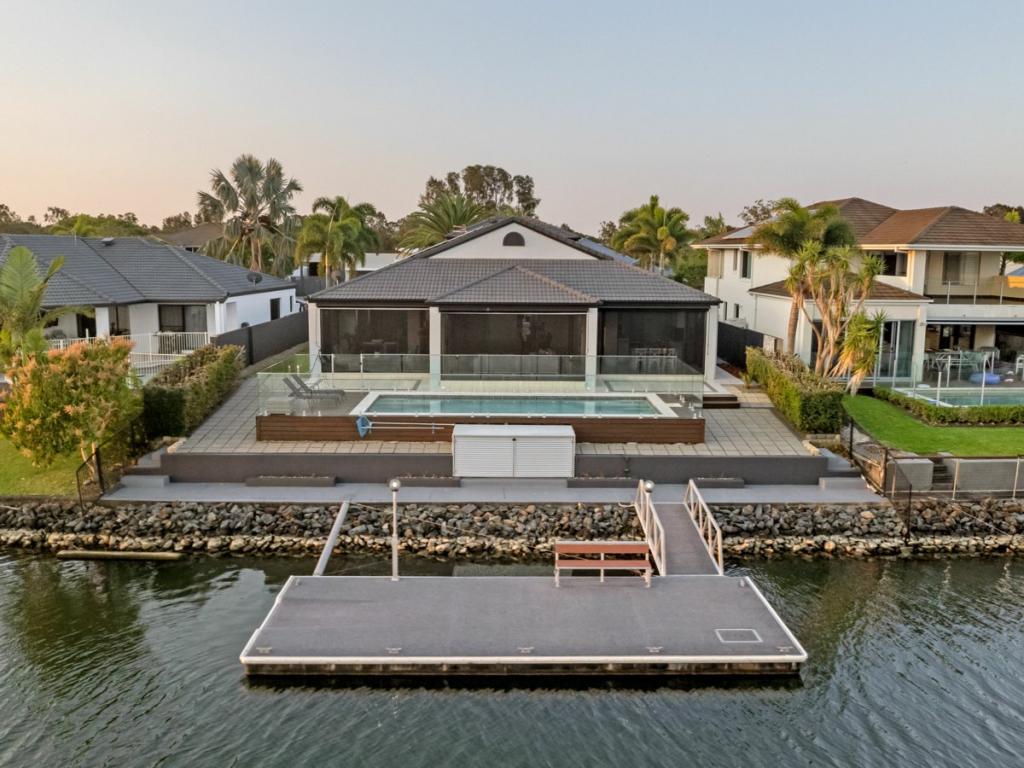 42 The Peninsula, Helensvale, QLD 4212