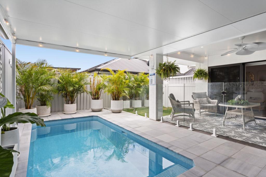 10 Pumicestone St, Palmview, QLD 4553