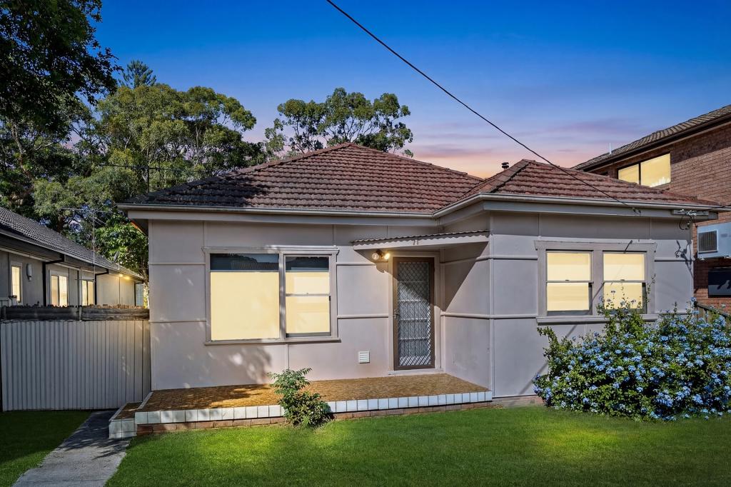 71 NAPOLEON ST, SANS SOUCI, NSW 2219