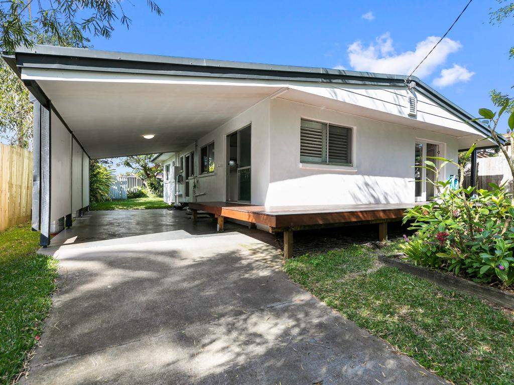 6 Ashford St, Tewantin, QLD 4565