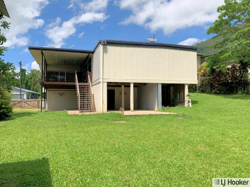 10 Briggs St, Tully, QLD 4854