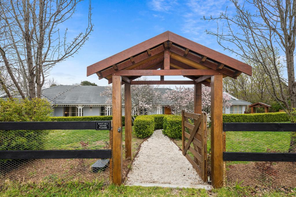1a Burradoo Rd, Burradoo, NSW 2576