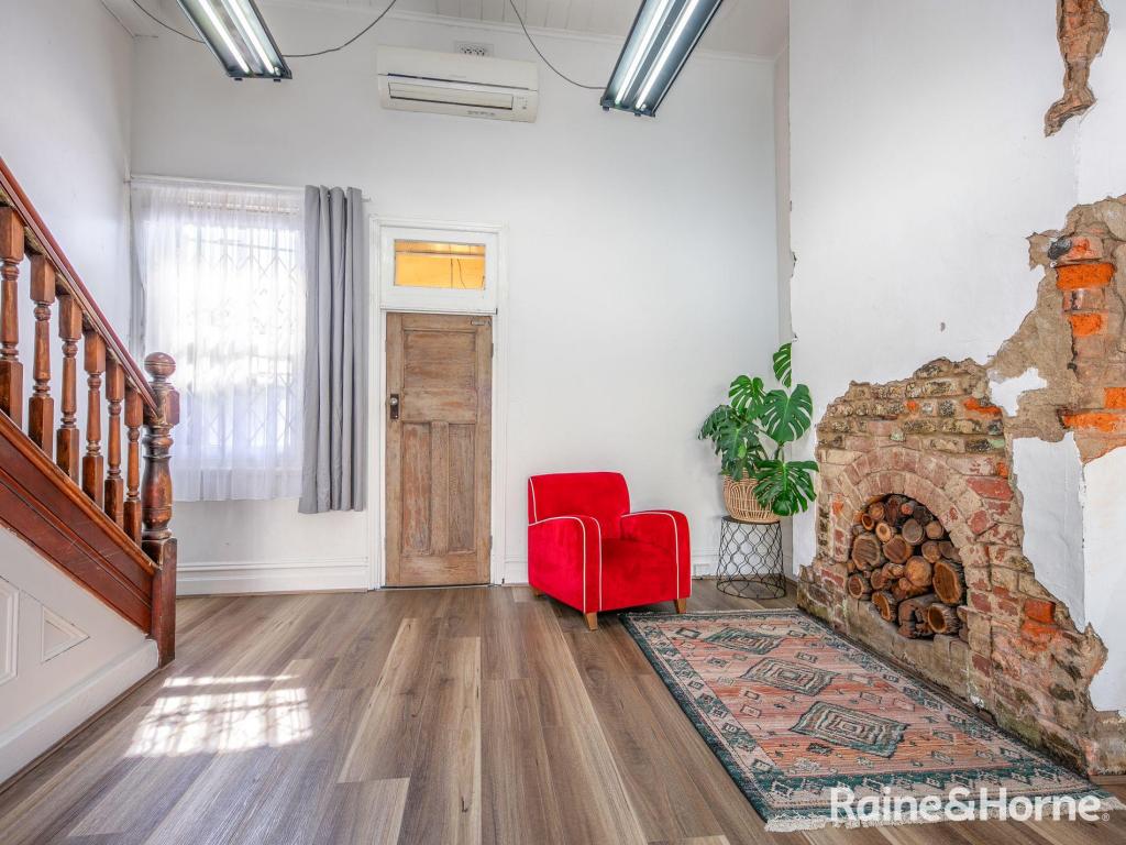 11 High St, Kyneton, VIC 3444