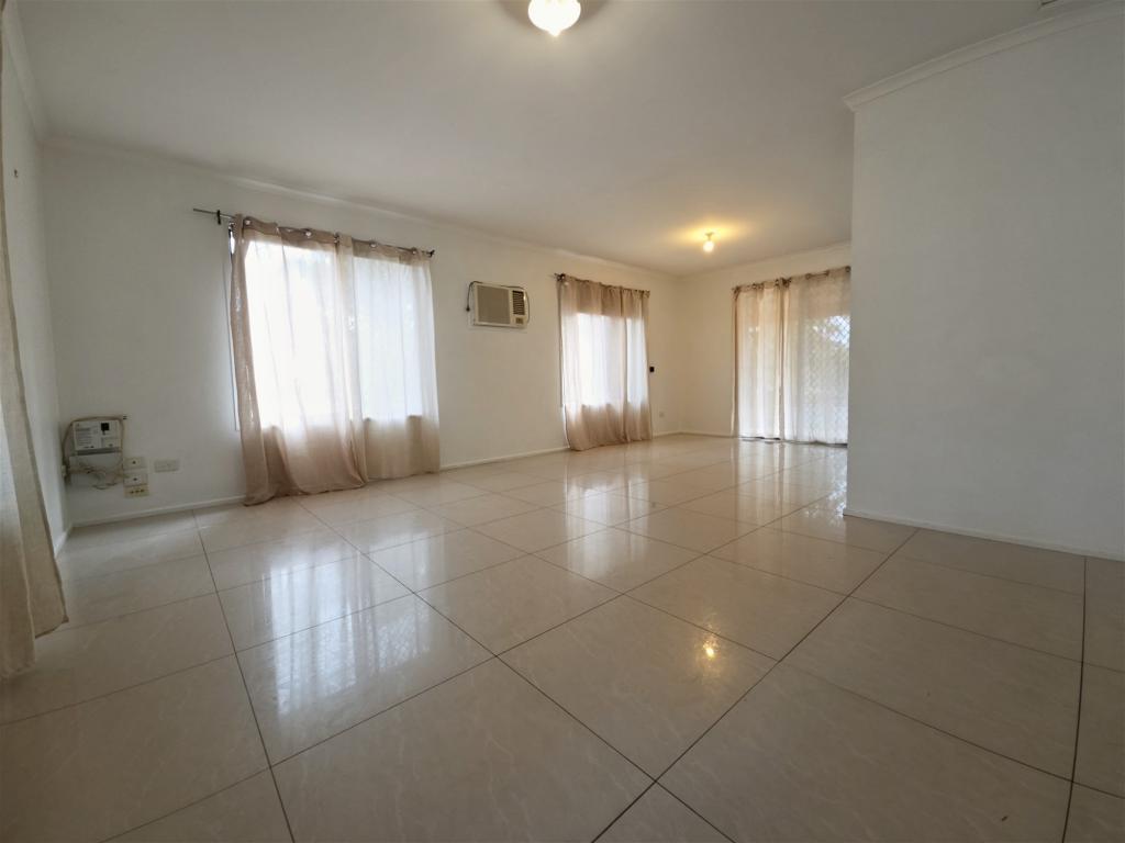 5 WRENT CT, BUNDAMBA, QLD 4304