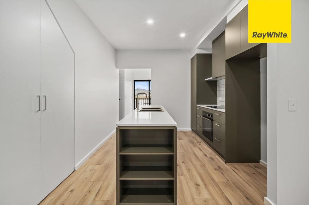 22/6 Inge King Cres, Whitlam, ACT 2611