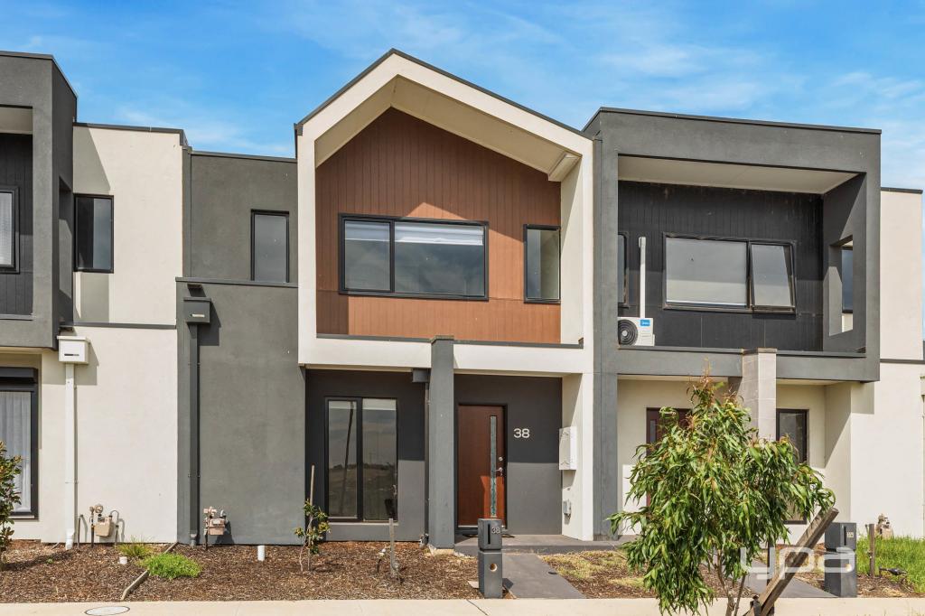 38 Harlequin Ave, Deanside, VIC 3336