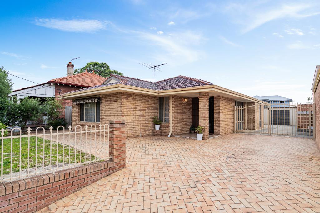 32 Ninth Ave, Maylands, WA 6051