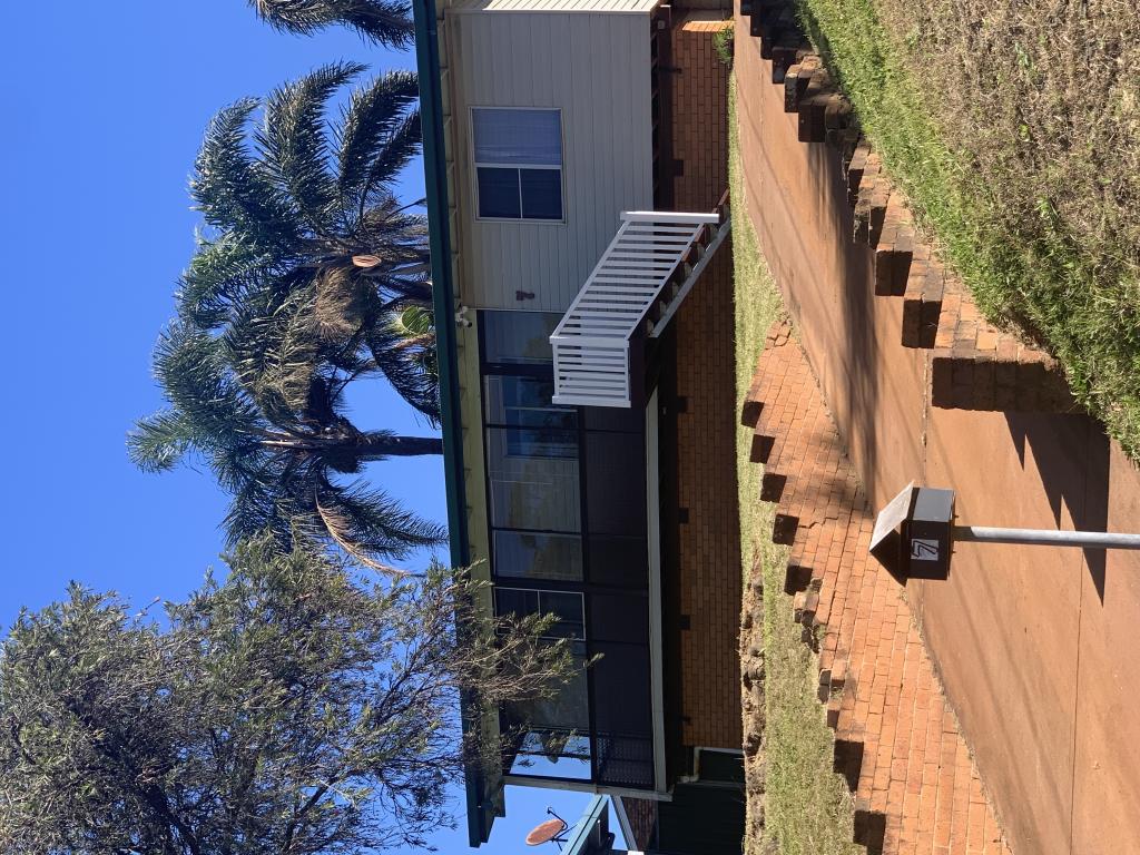 7 GORDON AVE, ROCKVILLE, QLD 4350