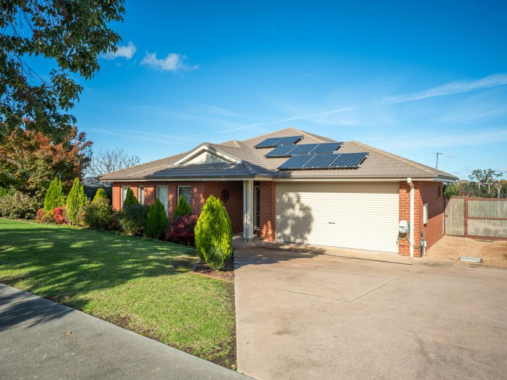 8 The Backwater, Eastwood, VIC 3875