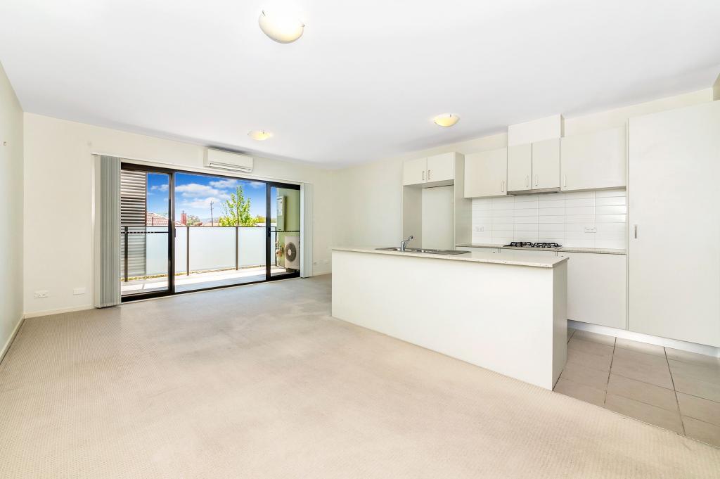 18/4 Ross Rd, Crestwood, NSW 2620