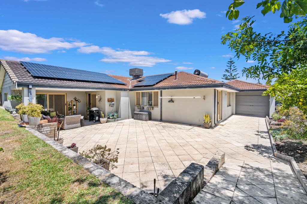 239 DAMPIER AVE, KALLAROO, WA 6025