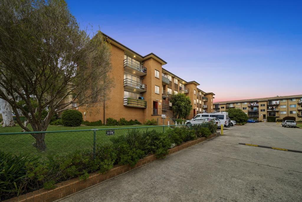 17/102 Henderson Rd, Crestwood, NSW 2620