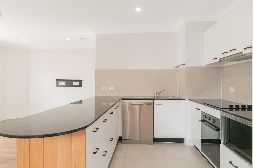 5/116 Petrel Ave, Mermaid Beach, QLD 4218