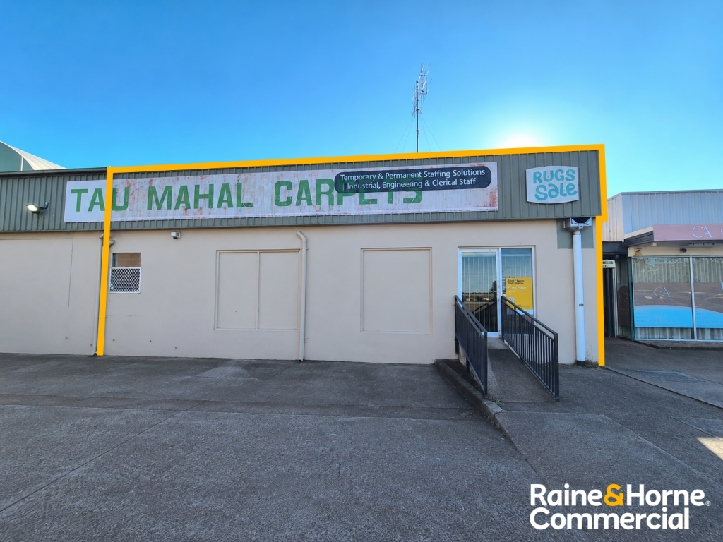 SHOP 4/570 HIGH ST, PENRITH, NSW 2750