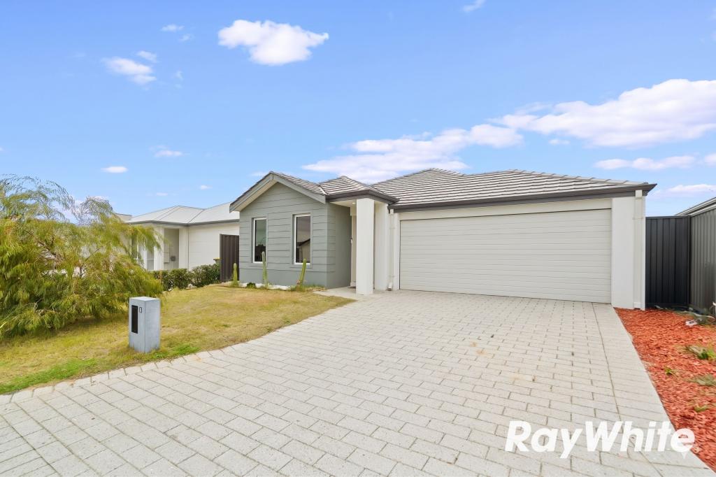 17 LIMAHULI WAY, LAKELANDS, WA 6180