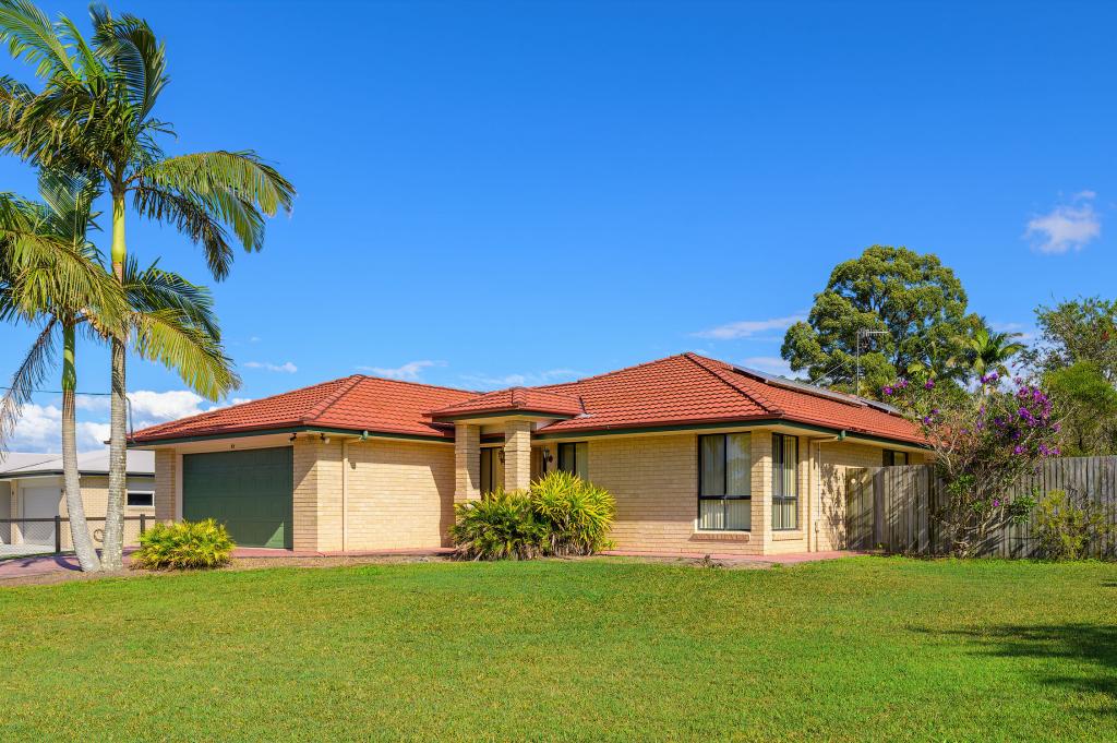 17 Achilles Ave, Cooloola Cove, QLD 4580