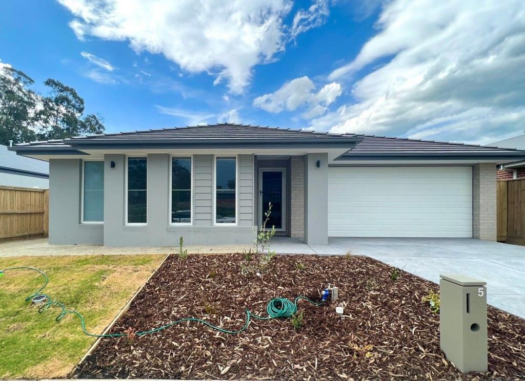 5 Open Dr, Drouin, VIC 3818