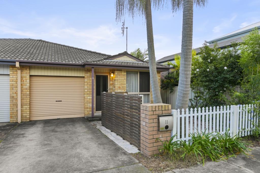 2/11 Hargrave St, Carrington, NSW 2294