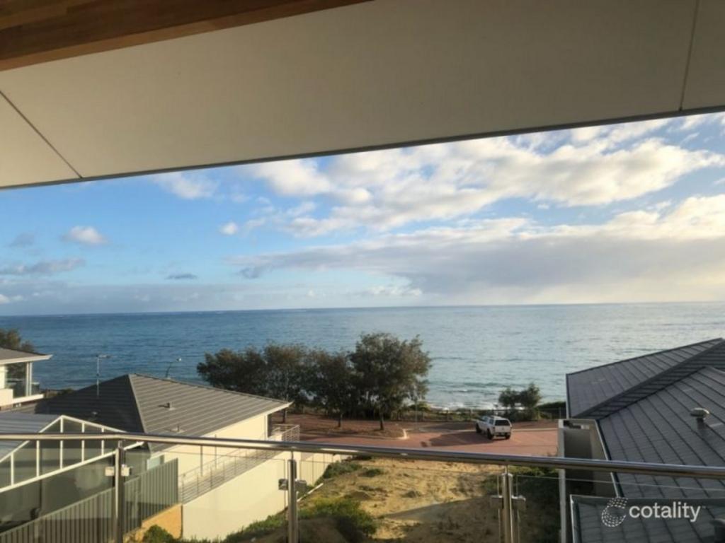 14/17 Royal James Ct, Quinns Rocks, WA 6030