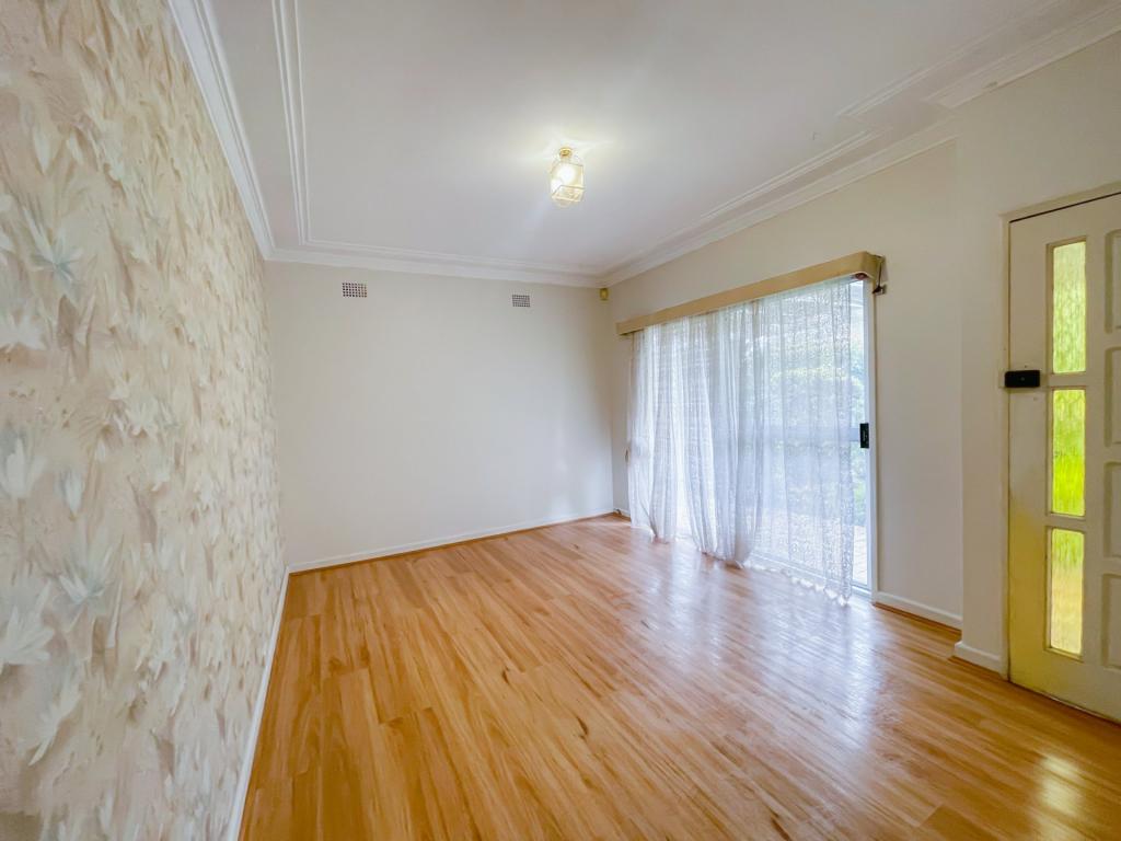 7 Kingsclare St, Leumeah, NSW 2560