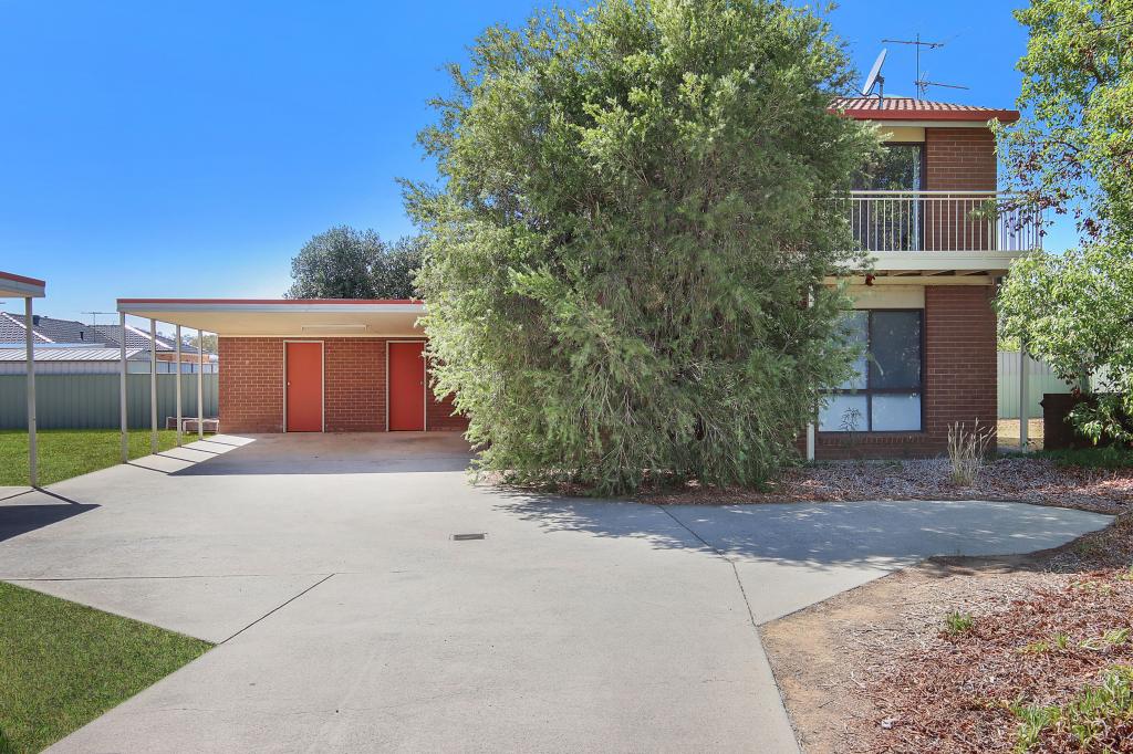 2/4 Sunnyside Cres, Walla Walla, NSW 2659