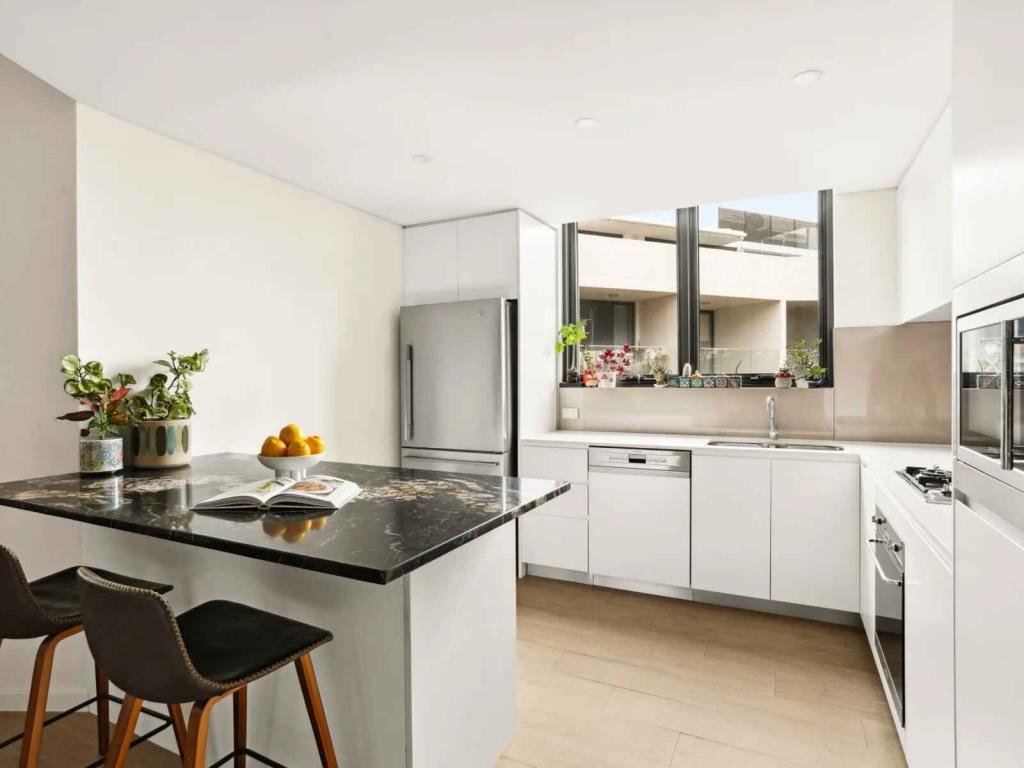 404/2 Thomas St, Ashfield, NSW 2131