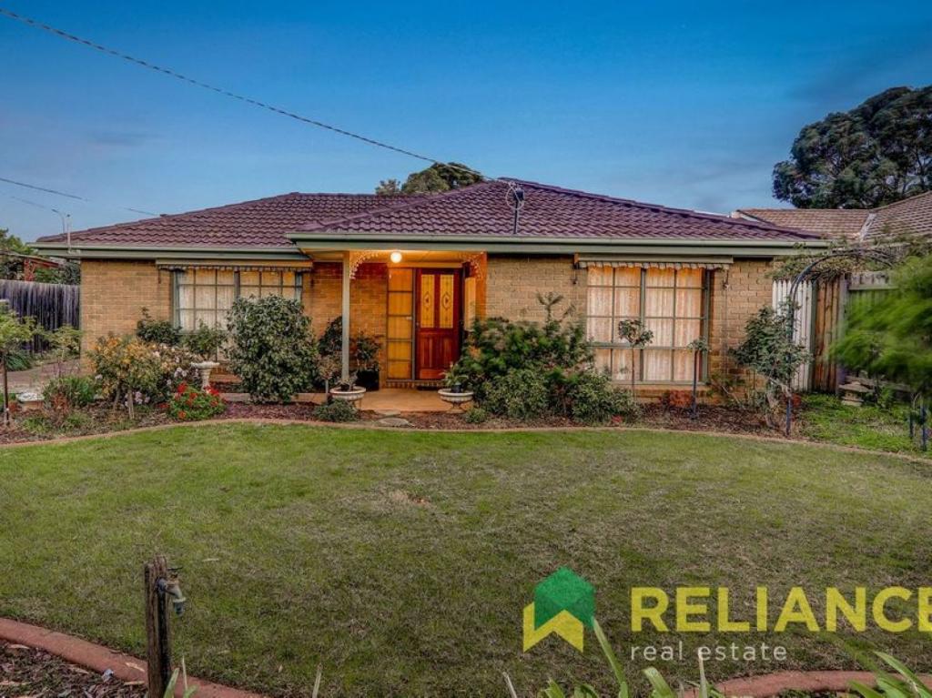 50 GRETEL GR, MELTON, VIC 3337