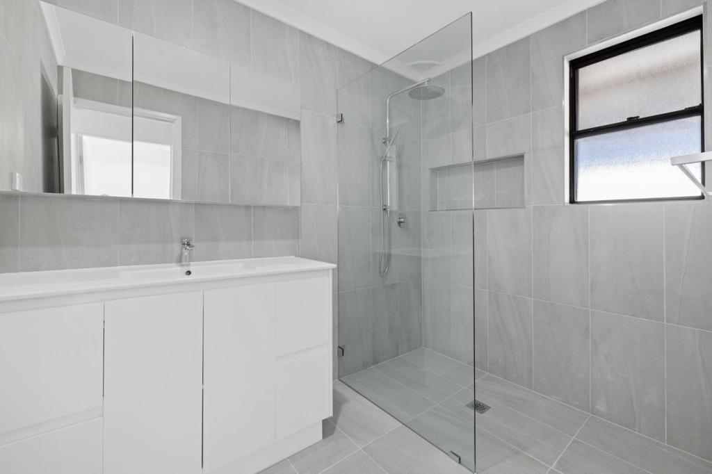 6/16 Benghazi St, Bossley Park, NSW 2176