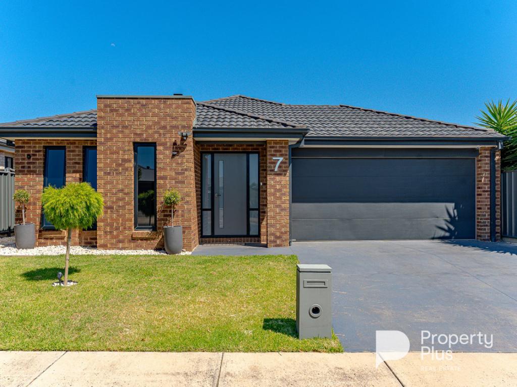 7 FITZGERALD RD, HUNTLY, VIC 3551