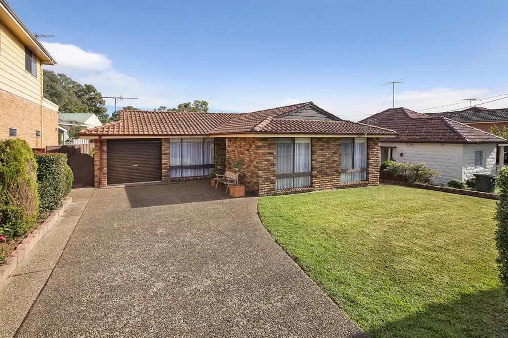 63 Wollybutt Rd, Engadine, NSW 2233