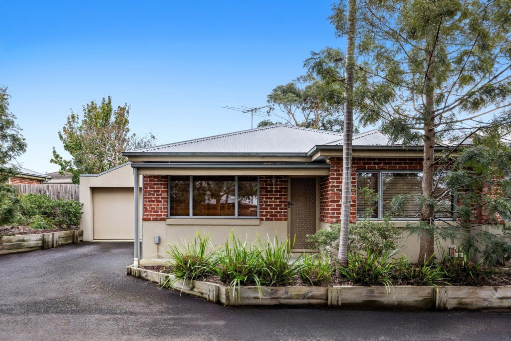 4/23 Culcairn Dr, Frankston South, VIC 3199