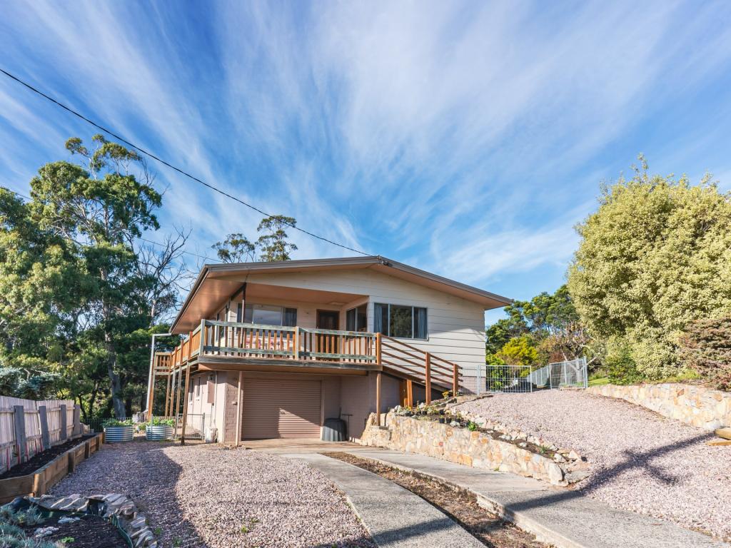 7 Lawry Hts, St Helens, TAS 7216