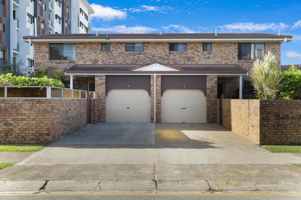 1/5-7 Hooker Bvd, Broadbeach Waters, QLD 4218