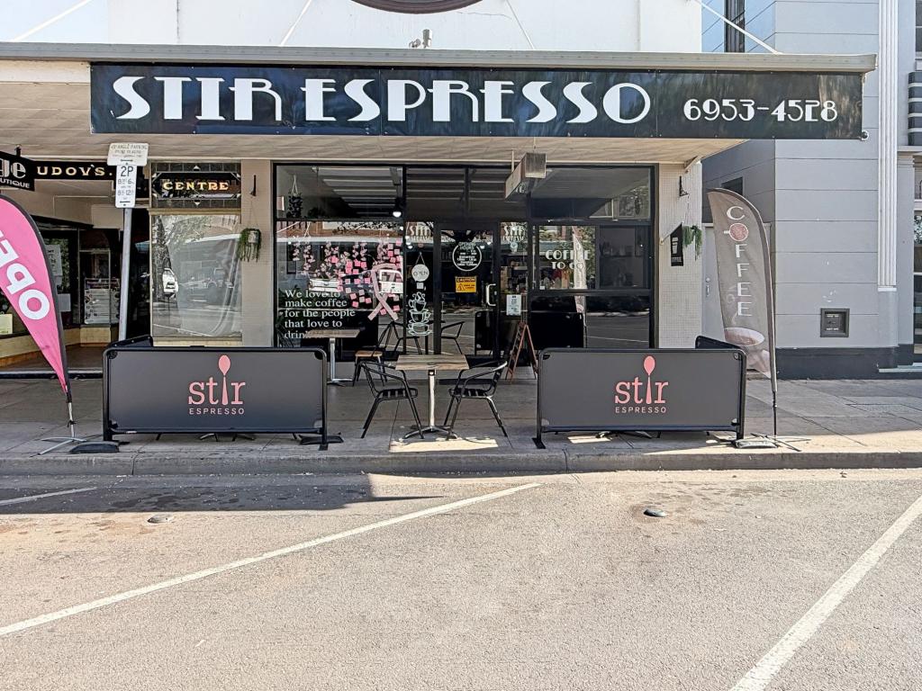 Shop 2/119 Pine Ave, Leeton, NSW 2705