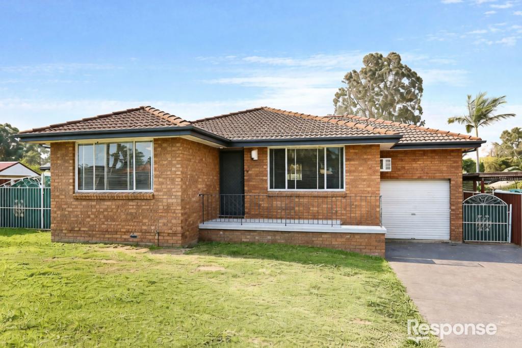 19 Gerald Cres, Doonside, NSW 2767