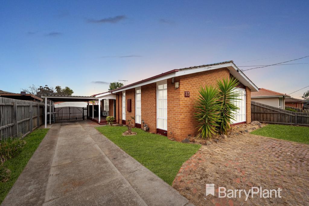 23 Falcon Dr, Melton, VIC 3337