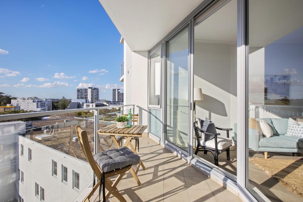 2502/10 Sturdee Pde, Dee Why, NSW 2099