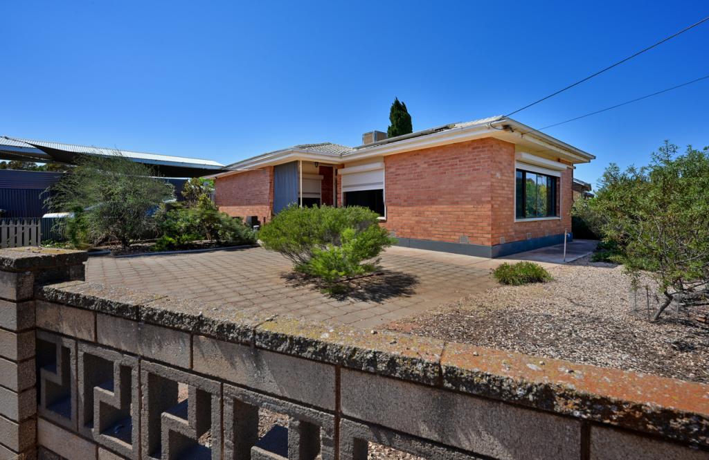 190 Cartledge Ave, Whyalla Stuart, SA 5608