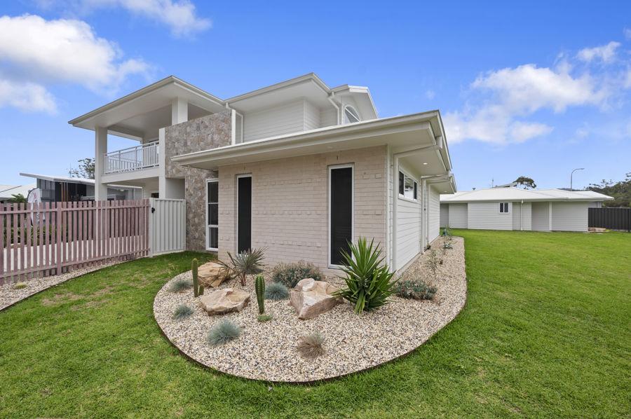 51 Moonee Creek Dr, Moonee Beach, NSW 2450