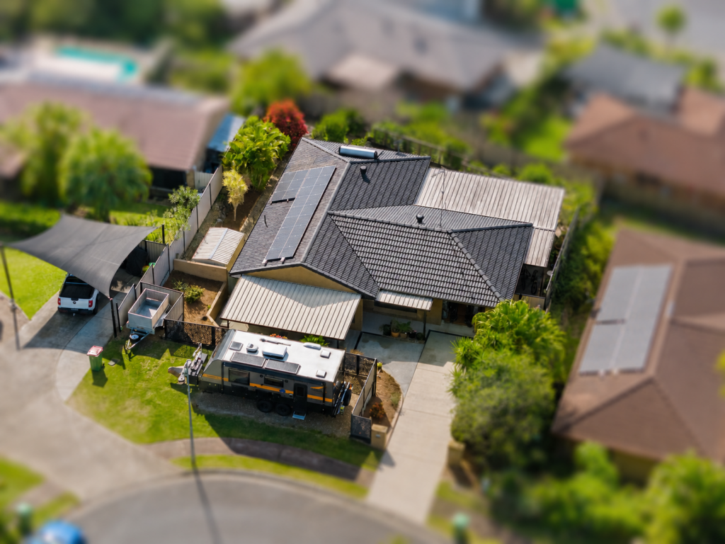 9 Western Way, Oxenford, QLD 4210