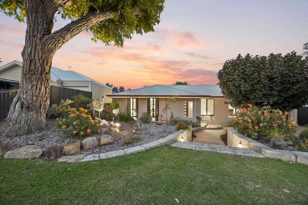 12 Carbridge Way, Duncraig, WA 6023