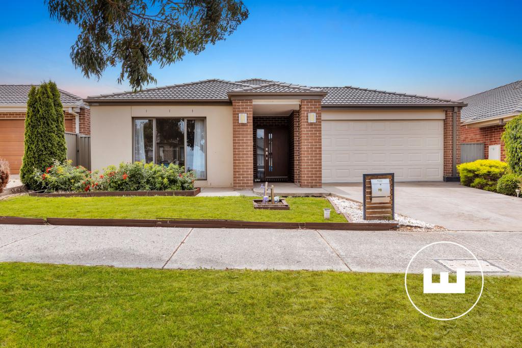98 Scotsdale Dr, Cranbourne East, VIC 3977