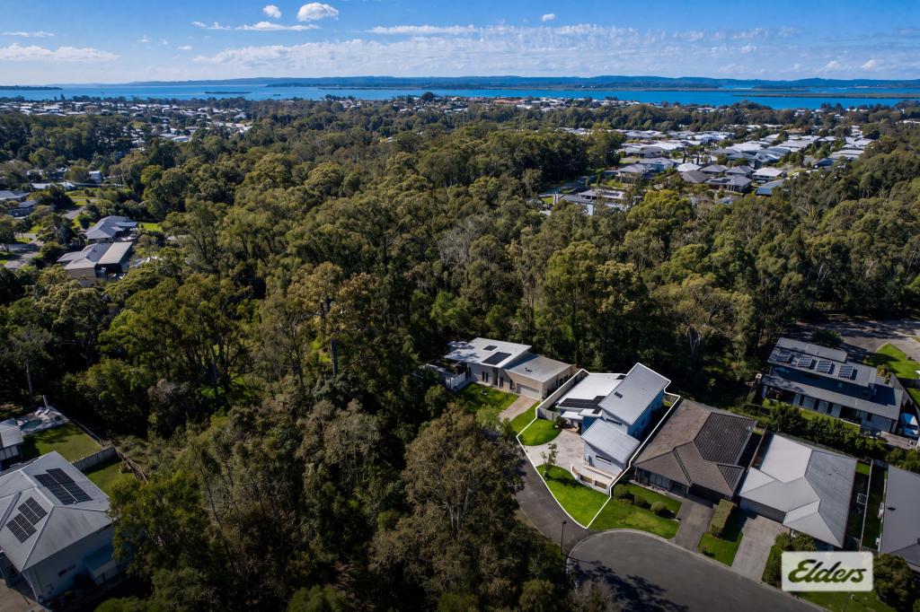 15 Glenhaven Cl, Redland Bay, QLD 4165