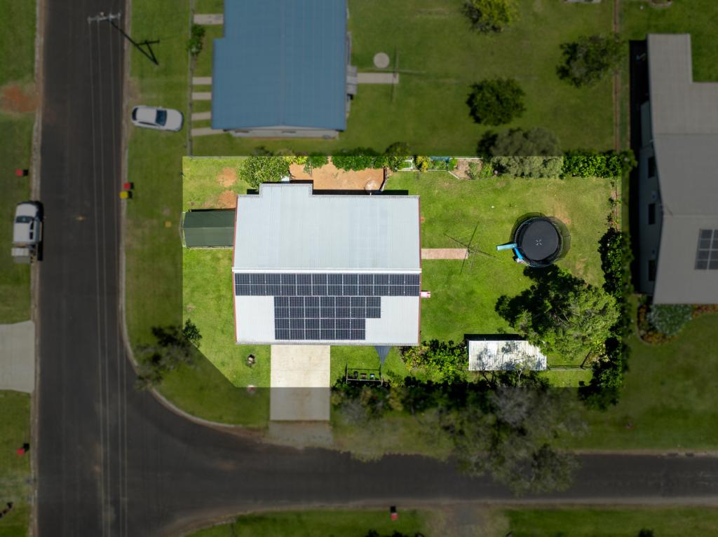 2 Ramu St, Wangan, QLD 4871