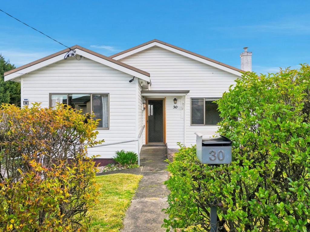 30 Sixth Avenue, New Norfolk, TAS 7140